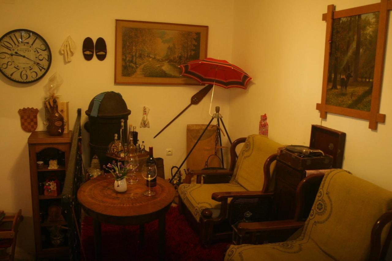 House Maka Hotel Rudanovac Luaran gambar